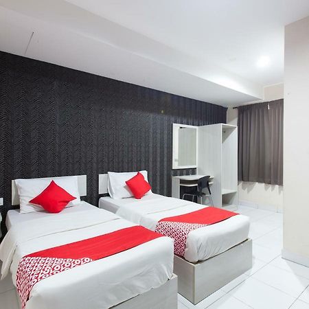 OYO 1163 Hotel Pulai Ipoh Exterior foto